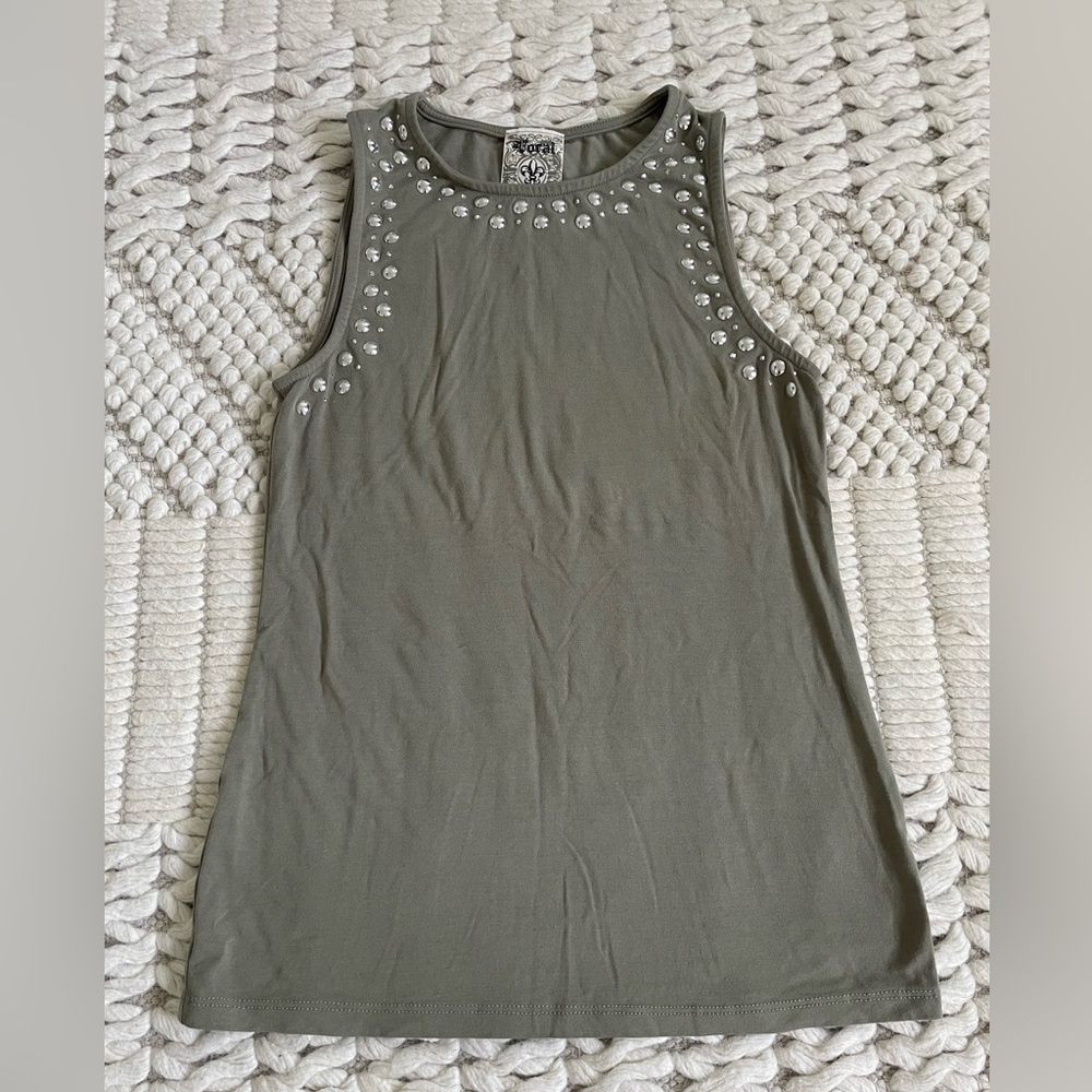 Vocal Women’s Fitted Top